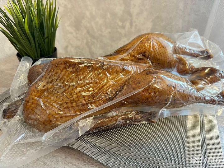 Гусь копченый ароматный свежий