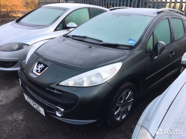 Разбор на запчасти Peugeot 207