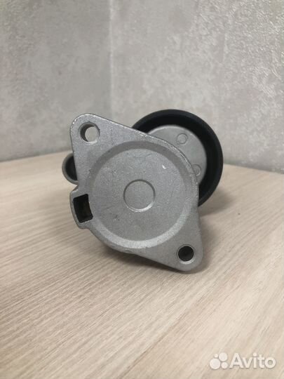 Ролик натяжной ремня генератора FAW J6 J7 DM2 DM3