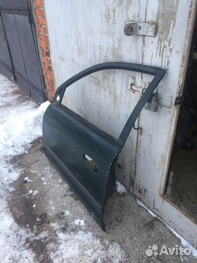 Дверь передняя левая Mitsubishi Space Star