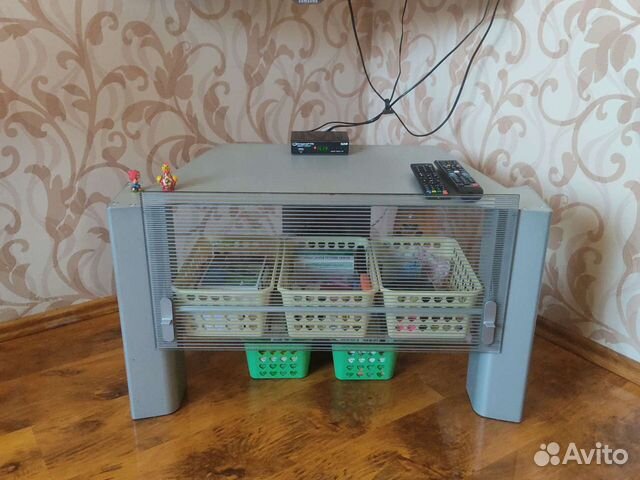 Тумба железная