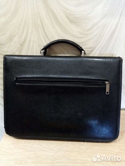 Папка деловая с ручкой