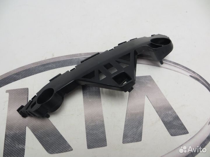 Кронштейн переднего бампера правый Mazda 3 BL