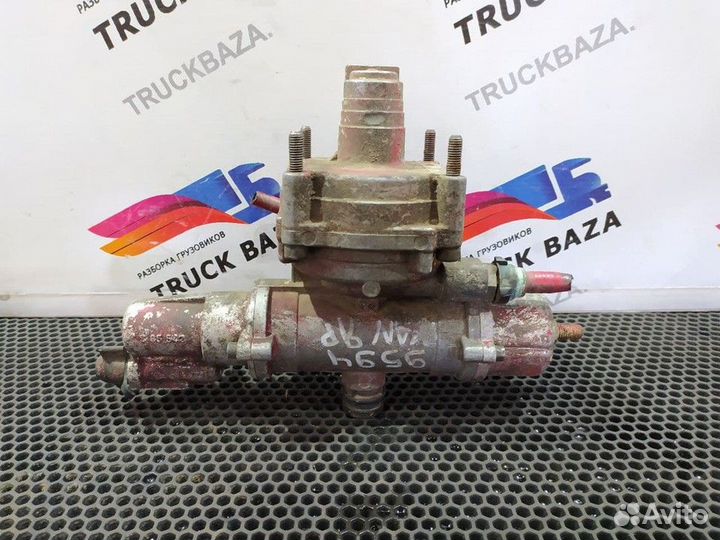 81521616268 Регулятор давления тормозной системы
