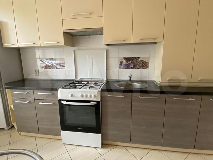 2-к. квартира, 56,7 м², 2/10 эт.