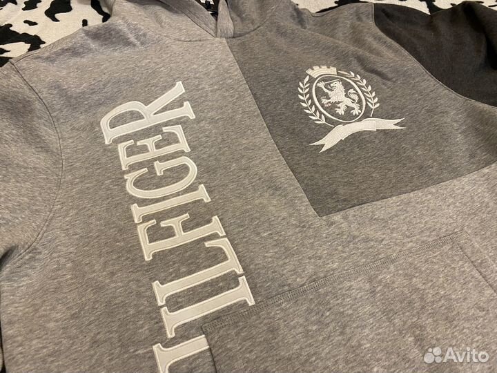 Tommy hilfiger толстовка мужская новая