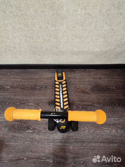 Самокат трёхколёсный детский