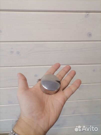 Фляга походная в коже, 1.5 л. +нож и 2 стаканчика