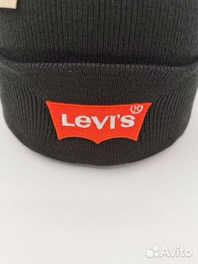Шапка Levis
