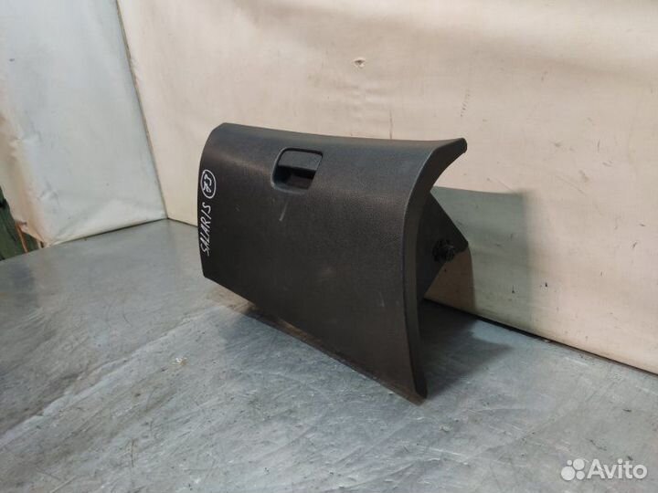 Бардачок Hyundai Solaris седан G4FC 2011