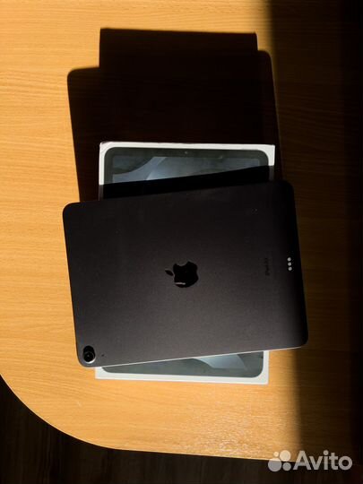 Apple iPad Air 5 m1 64гб wifi