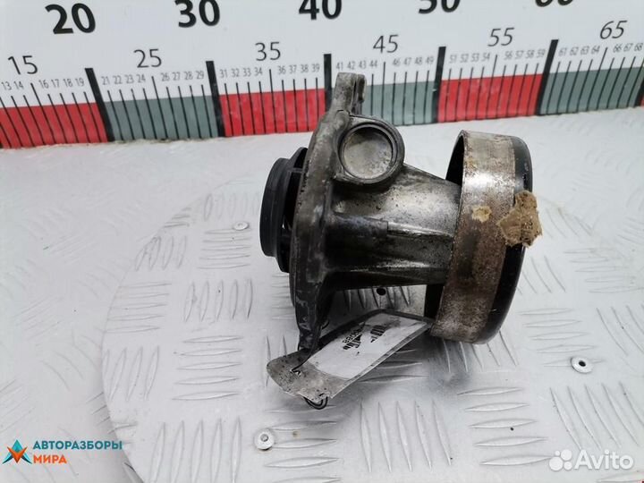 Помпа Volkswagen Passat B5 1999 028121004X