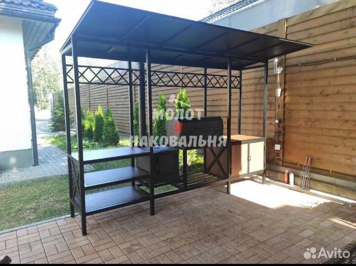 Беседка с мангалом