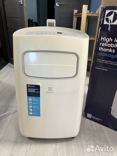 Кондиционер мобильный Electrolux eacm-9 CG/N3