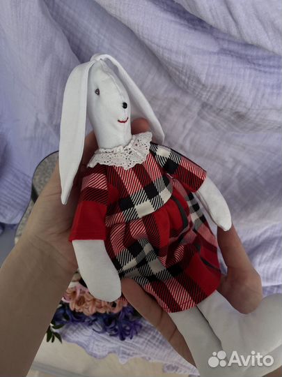 Мягкая игрушка заяц
