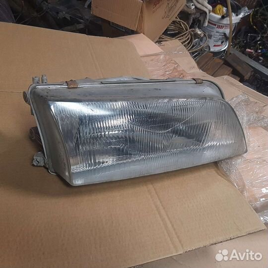 Фара Nissan Maxima a32,Ниссан Максима а32