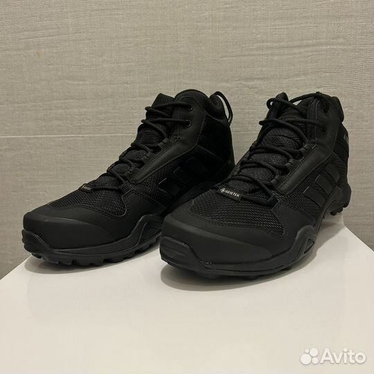 Кроссовки демисезонные adidas terrex AX3 MID GTX