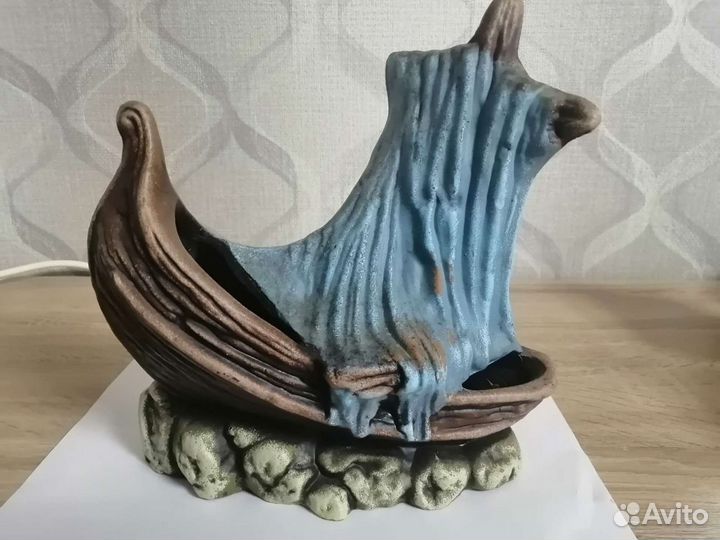 Грот Корабль