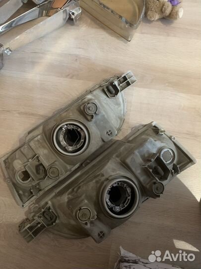 Фары на toyota camry v40