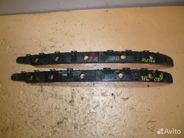 Направляющая заднего бампера левая nissan X-trail