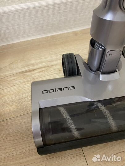 Вертикальный пылесос polaris