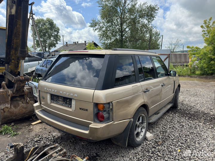 В разборе Range Rover 448S2 M62 B44 4.4 V8 2004г