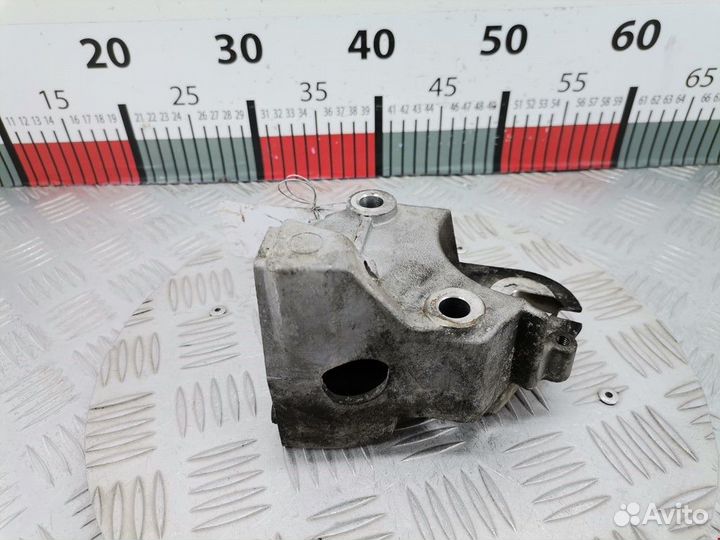 Кронштейн двигателя Citroen C4 Picasso 2007