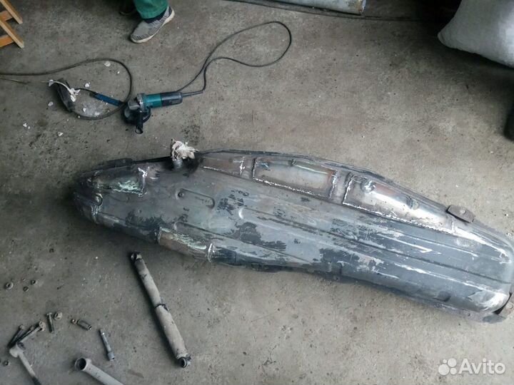 Топливный бак Паджеро