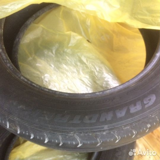 Dunlop Grandtrek AT1 225/60 R18