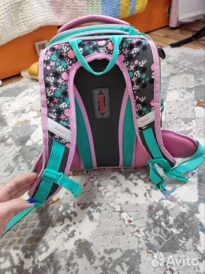 Рюкзак школьный для девочки бу