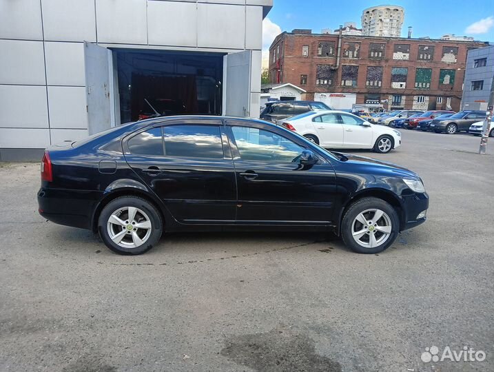 Skoda Octavia 1.8 AT, 2011, 177 594 км