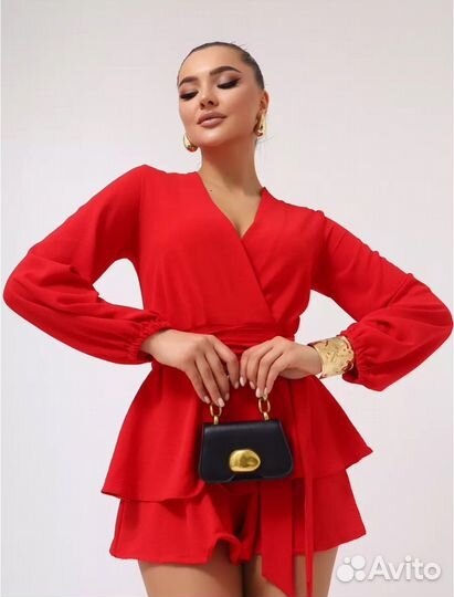 Комбинезон женский с шортами