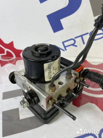 Блок ABS Mitsubishi Grandis NA4W 2.4 2006