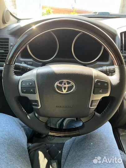 Кнопки на руль Land Cruiser 200 2007-2015гг