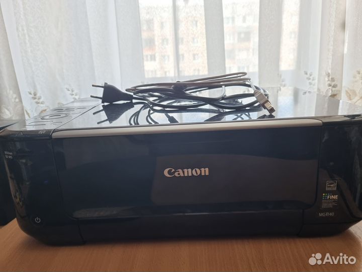 Принтер/сканер/копир Canon mg4140
