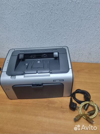 Лазерный принтер HP Laserjet P1006 пробег 15тыс