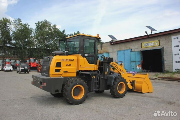 Фронтальный погрузчик Redstar ZL25, 2023