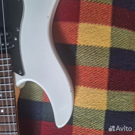 Электро гитара yamaha pacifica white