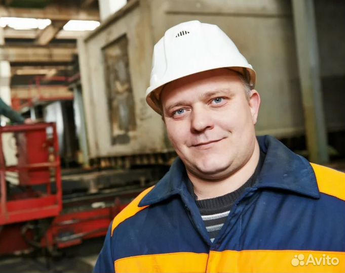 Рабочие на завод в Челябинск