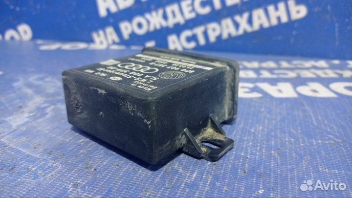 Блок управления светом Audi A6C6 седан ASN 2005