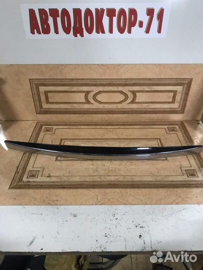 Сабля крышки багажника Hyundai Solaris