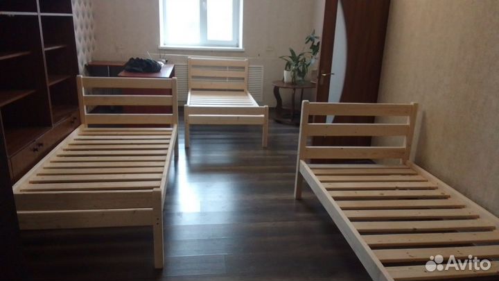 Кровать прочная