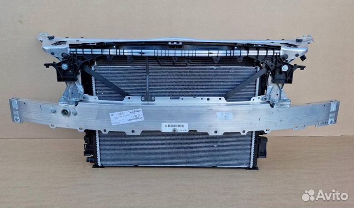 Комплект крепления усилителя с кассетой радиаторов