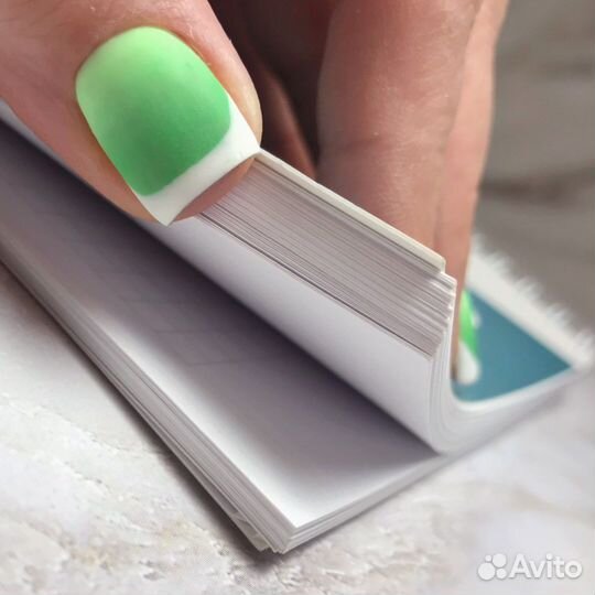 Маникюр на дому