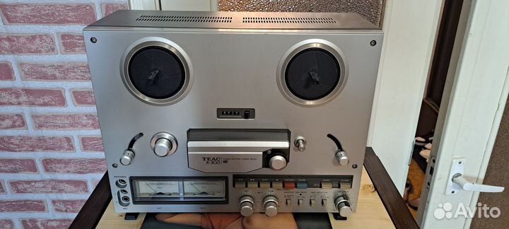 Катушечный магнитофон Teac v-300