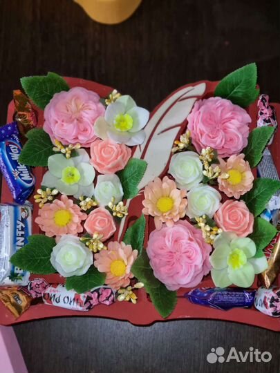 Глобус с цветами