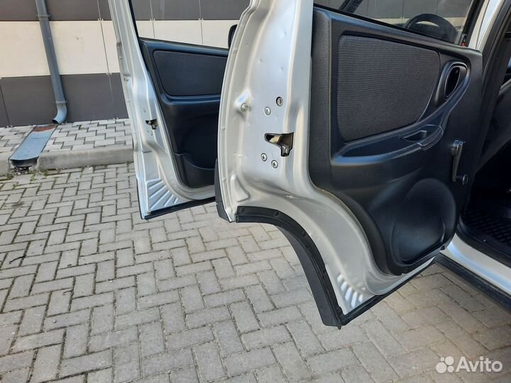 Chevrolet Niva 1.7 МТ, 2012, 110 500 км