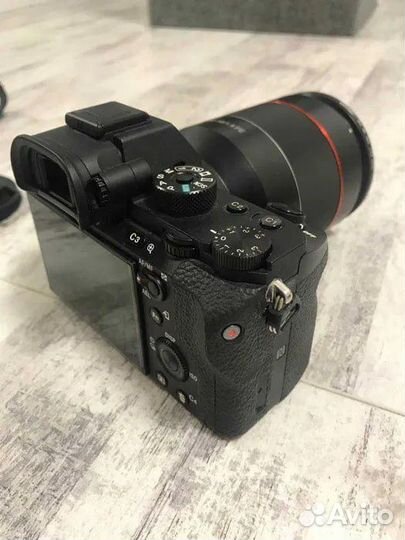 Зеркальный фотоаппарат sony