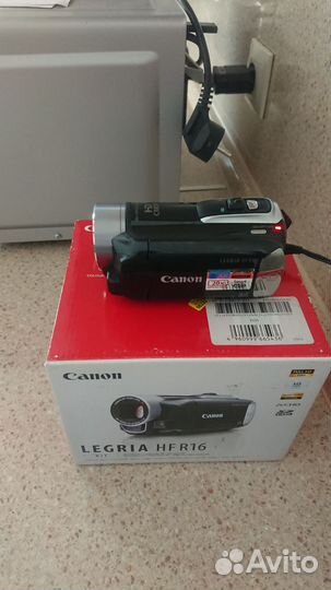 Видеокамера Full HD Canon Legria R16/Япония