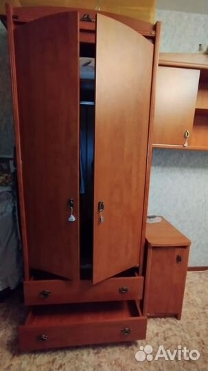 Шкафы лагуна Атлантида цвет дерева вишня